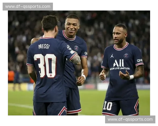 绿茵之巅的权杖交接：当巴黎圣日耳曼遇见皇家马德里，谁才是足球世界的终极剧本？